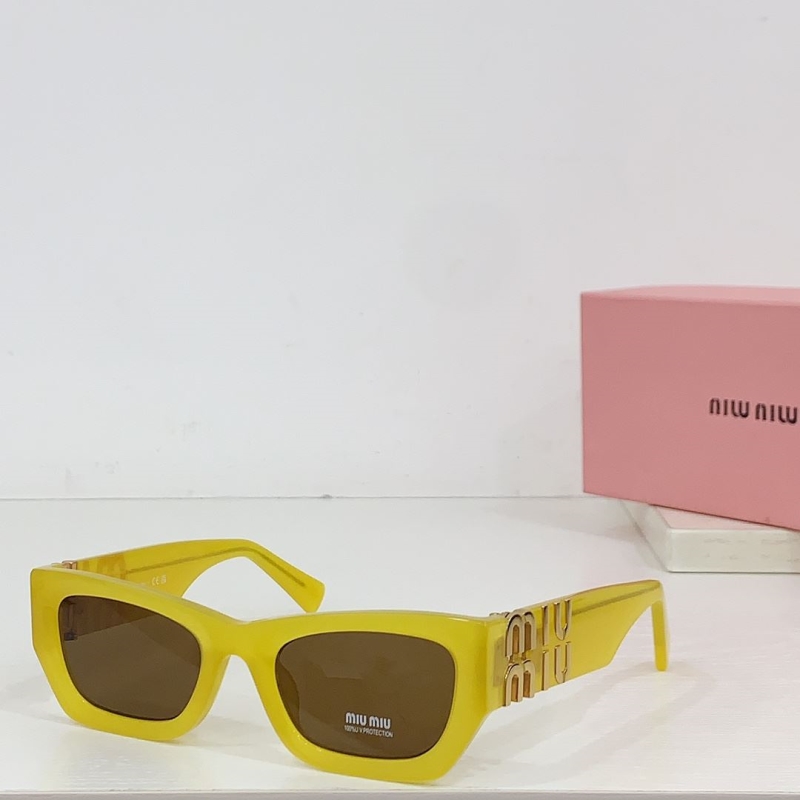 Miu miu Sunglasses